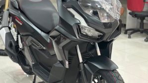 Tin xe cuối tuần: Honda mở bán ‘vua xe ga’ 160cc mới ‘khét’ hơn cả SH và SH Mode, giá 70 triệu đồng