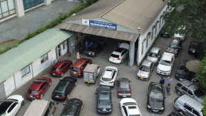 Đăng kiểm ô tô từ tháng 3 có loạt thay đổi lớn: Áp dụng giấy điện tử, siết khí thải theo đời xe