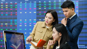 Phiên 4/3: VN-Index ‘quay xe’ ngoạn mục, dòng tiền nội bùng nổ mạnh nhất nửa năm