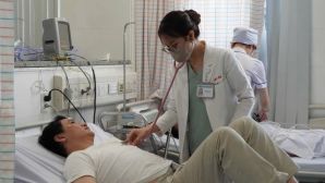 Liên tiếp có người nhập viện sau khi ăn 'bánh mì không tên' ở TP.HCM, chủ quán bị đề nghị phạt nặng