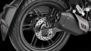 ‘Vua côn tay’ mới chính thức ra mắt giá 22 triệu đồng: Có phanh ABS, màn LCD chất hơn Honda Winner R