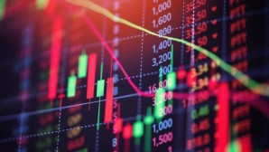 Giá dầu vượt 100 USD/thùng, VN-Index giảm mạnh: 700.000 tỷ đồng vốn hóa ‘bốc hơi’ sau 15 phút