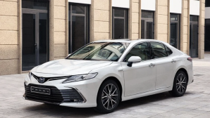 Chủ xe Toyota Camry cần chú ý điều này: Hơn 2.000 xe tại Việt Nam bị triệu hồi vì lỗi camera