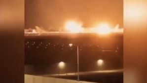 Iran nổ loạt đòn vào Qatar, Ả Rập Saudi, Israel: Giá dầu biến động, nguy cơ gián đoạn nguồn cung lan rộng