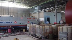 1 công ty tuyên bố sản xuất xăng từ 'nước lã và khí trời' giữa lúc giá cả đang 'nhảy múa' từng ngày