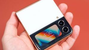 Samsung Galaxy màn gập xịn nay chỉ còn dưới 5 triệu đồng, cấu hình mạnh mẽ miễn chi, thiết kế đẹp chấp 10 chiếc iPhone