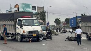 Ninh Bình: Hiện trường vụ xe tải tông liên hoàn 3 xe máy, 2 người phụ nữ ra đi tại chỗ