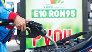 Xăng E10 chiếm sóng thị trường: Rẻ hơn xăng thường, nhưng có một điều khiến tài xế 'phải suy nghĩ'