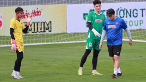 HLV Kim Sang Sik 'xây nhà từ móng', sao U19 bất ngờ nhận đặc quyền ở ĐT Việt Nam