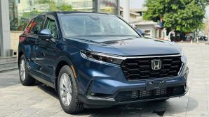 Honda CR-V giảm giá lăn bánh cuối tháng 3/2026 xuống mức cạnh tranh, quyết ‘tất tay’ với Mazda CX-5