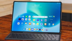 Mở hộp Honor MagicPad 4: Tablet OLED 165Hz siêu mỏng, tặng kèm bút và bàn phím, tham vọng thay thế laptop