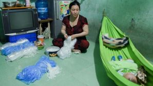 Danh sách 162 địa bàn đông lao động ở TPHCM được hỗ trợ chi phí gửi trẻ, giảm gánh nặng 