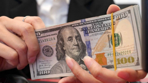 Giá USD hôm nay 24/3: USD chợ đen ‘nhảy vọt’, bỏ xa giá ngân hàng