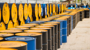 Siết chặt eo biển Hormuz, Iran hưởng lợi với 139 triệu USD/ngày từ xuất khẩu dầu