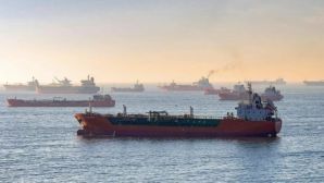 Iran nhận kiến nghị mở eo biển Hormuz cho tàu Việt Nam qua 3 nhóm ưu tiên, kèm đề xuất phí hàng hải cảng biển