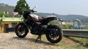 Chính thức ra mắt ‘vua côn tay’ Anh Quốc mới giá 60 triệu đồng: Có động cơ 452cc mạnh mẽ, ABS 2 kênh