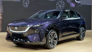 Mazda chính thức giới thiệu mẫu SUV điện mới 'thế chân' CX-5: Thiết kế cực đỉnh, công nghệ ngập tràn