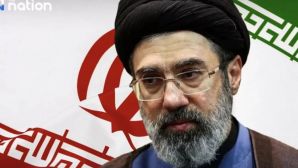 Iran nã tên lửa dồn dập vào khu công nghiệp Israel, Lãnh tụ tối cao Iran bất ngờ lên tiếng