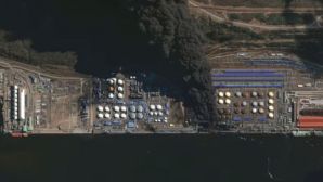 Ukraine dội ‘mưa drone’ thiêu rụi loạt nhà máy lọc dầu: Nga tung đòn đáp trả gây ngỡ ngàng!