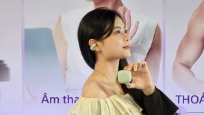 Trên tai Sony Clip WF-LC900: Thiết kế kẹp tai cực độc đáo, thời lượng pin ấn tượng