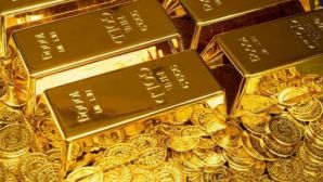 Giá vàng phục hồi trên mốc 4.700 USD, chuyên gia cảnh báo kịch bản giảm sâu, hướng về vùng 3.800 USD