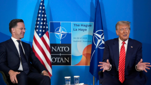 Phát ngôn rút Mỹ khỏi NATO của ông Trump khiến liên minh ‘dậy sóng’