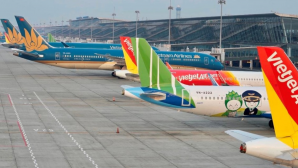 Khung giá trần vé máy bay nội địa được xem xét, giá vé có thể 'đội cao'