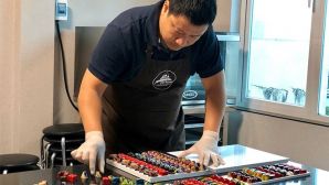 Đầu bếp Vũ Xuân Trường chia sẻ một số lưu ý trong quá trình làm bánh ngọt