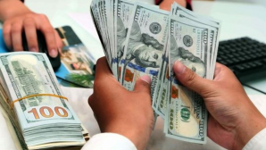 Tỷ giá USD hôm nay: Vietcombank, BIDV nhích nhẹ, chợ đen bật tăng trở lại