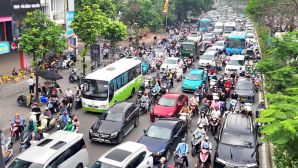 NÓNG: Hà Nội không cấm ô tô, xe máy xăng trong toàn bộ Vành đai 1 từ ngày 1/7