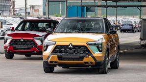 Giá lăn bánh Mitsubishi Xforce đầu tháng 4/2026 ‘rẻ như cho’, quyết hạ knock-out Toyota Yaris Cross