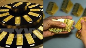 Chênh lệch giá vàng trong nước và thế giới sụt hơn 38% từ mốc đỉnh 20/3, SJC và vàng nhẫn điều chỉnh theo diễn biến mới