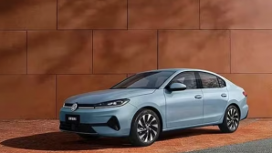 Điểm tin ô tô 6/4: Sedan Volkswagen chỉ từ 305 triệu, xe điện Ford  giảm tới 900 triệu đồng