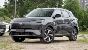 SUV điện ngang cỡ Mitsubishi Xforce ra mắt: Thiết kế long lanh, giá 346 triệu, ‘né’ nỗi lo xăng dầu