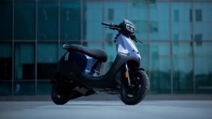 ‘Kẻ thay thế Honda Vision' ra mắt giá 31 triệu đồng, mạnh át vía SH Mode mà không tốn một giọt xăng