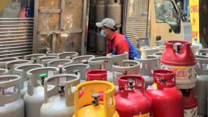 Giá gas hôm nay 17/4 biến động theo khu vực: Đà Nẵng giảm sâu, Hải Phòng tăng, các nơi còn lại diễn biến ra sao?