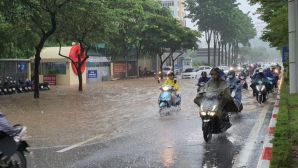 Dự báo thời tiết hôm nay 17/4: Danh sách các khu vực nguy cơ xuất hiện mưa lớn và thời tiết cực đoan cao