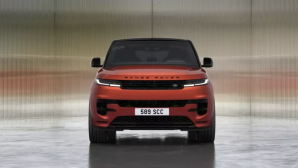 Range Rover Sport ra mắt bản kỷ niệm 20 năm: Màu cam độc bản, động cơ V8 523 mã lực, giá hấp dẫn