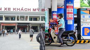 Giá xăng dầu hôm nay 18/4 biến động, Hà Nội tăng cường xe khách phục vụ nghỉ lễ 30.4-1.5