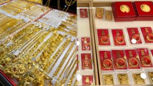 Giá vàng hôm nay (chiều 19/4): Vàng SJC, nhẫn 9999 đi ngang quanh mốc cao, giá thế giới dao động theo tín hiệu mới