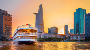 Du lịch TP.HCM ‘nóng’ trước lễ 30/4: Khách sạn kín phòng, nhiều tour văn hoá - lịch sử hút khách