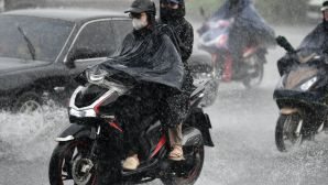 Miền Bắc đón không khí lạnh kèm mưa giông nhiều đợt, Hà Nội chịu ảnh hưởng, diễn biến thời tiết từ nay đến 30/4?