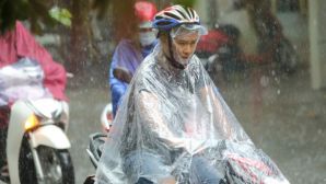 Thời tiết hôm nay 23/4: Không khí lạnh tràn về, Bắc Bộ xuất hiện mưa dông, Hà Nội ghi nhận thay đổi nhiệt độ rõ rệt