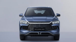 Điểm tin ô tô 23/4: SUV hybrid hạng C giá chưa tới 400 triệu, VinFast VF 3 thêm nâng cấp đáng giá