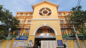 TP.HCM: Nghi ngộ độc tại trường tiểu học, hàng chục học sinh và bảo mẫu phải cấp cứu