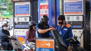 Giá xăng dầu sáng 2/5: Dầu diesel ‘rẻ như cho’, xăng RON 92 và RON 95 ‘mềm’, bảng giá ‘đầy bình’ xe ga 150cc và 160cc