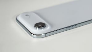 Chốt ngay chiếc iPhone giá hời nhất trong lịch sử Apple, mua về chơi 5 năm nữa không lỗi mốt, vẫn mượt
