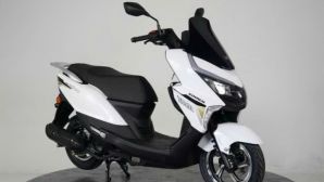 Xe ga Trung Quốc Xinben XD150 gây sốt: Giá chỉ 27 triệu đồng nhưng có màn hình TFT, chạy gần 380 km/lần đổ xăng