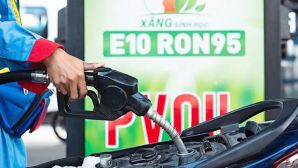 Xăng E10 phủ sóng toàn quốc từ 1/6: Giá bán có thật sự rẻ hơn xăng RON95?