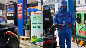 Giá xăng dầu hôm nay 1/6: Giá E10 RON 95-V ở mức rẻ, xăng E10 và dầu diesel sắp giảm mạnh?